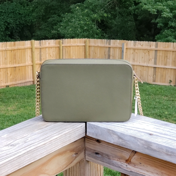 ⚠️LAST 1⚠️ Michael Kors Jet Set LG EW Crossbody - Picture 3 of 7